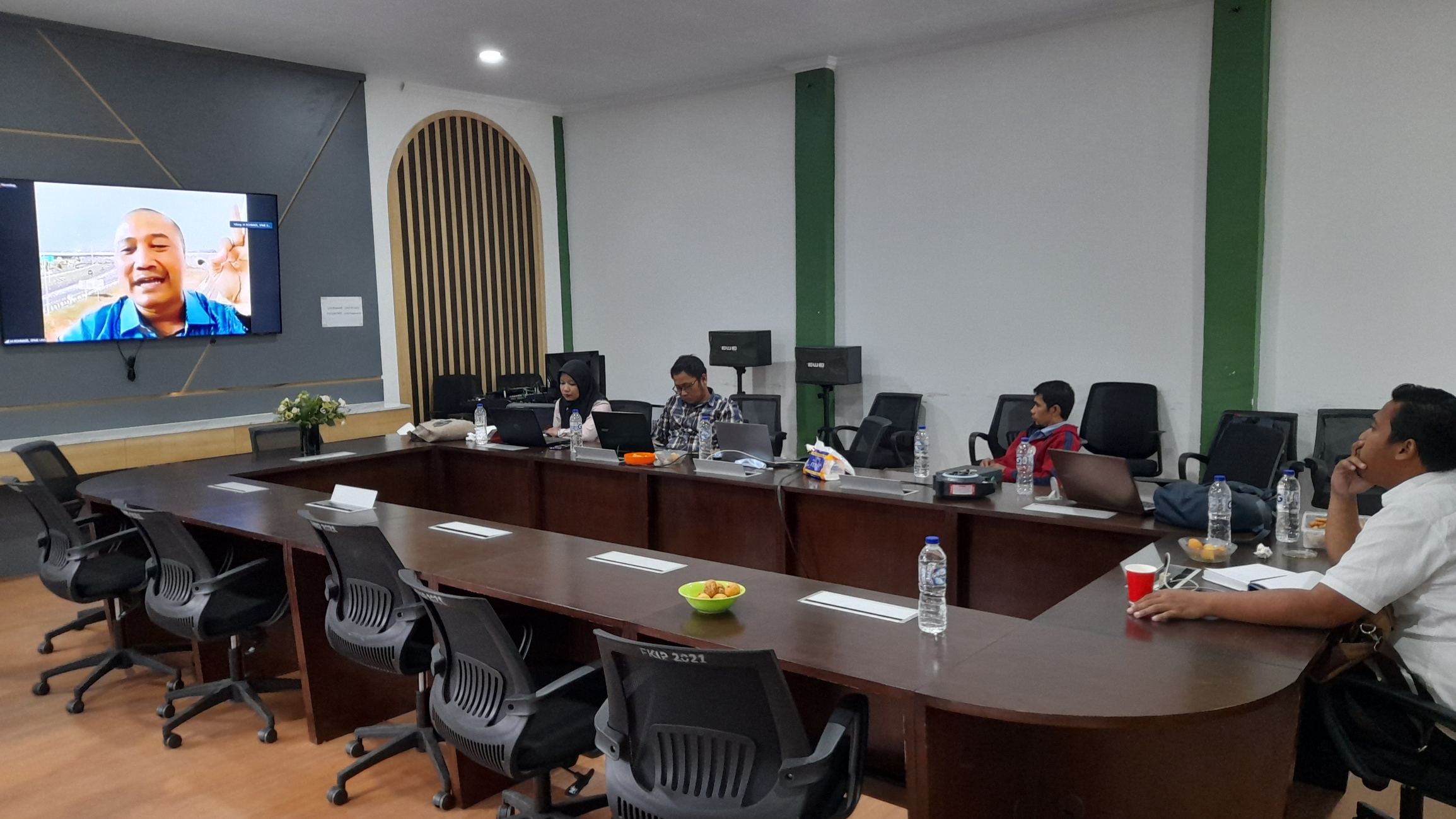 Rapat Pengisian Borang Akreditasi Jurusan Pendidikan Sejarah FKIP Untirta II